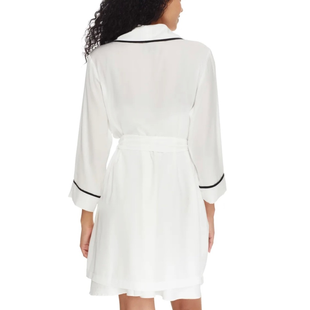 Kate Spade Mrs Robe - Picture 2 of 2
